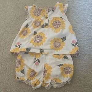 Carters 12m sunflower matching outfit EUC